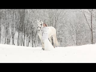 Лиза и воробей (индивидуальный видео ролик со съемки)