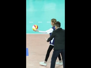 [직캠 fancam] 170210 프로배구 우리카드 축하공연 clc(crystal clear) 시구 #은빈 #권은빈 by athrun