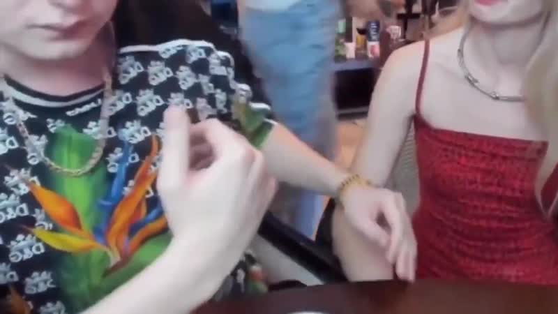 Как правильно общаться с девушкой mellstroy