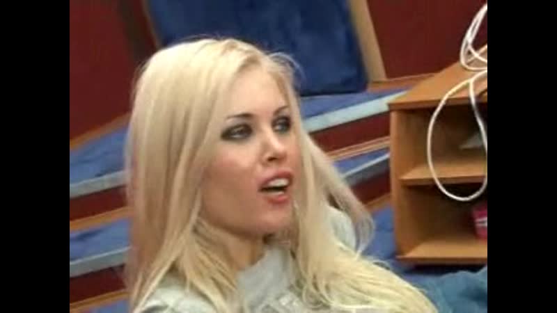 Шоу настоящей дуры! не все дома с еленой бонд на беркова тв 9 серия