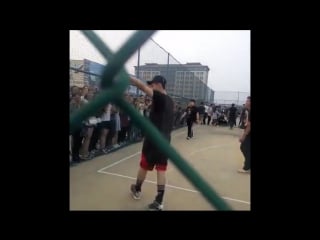 [fancam] 160530 kris wu playing basketball nanjing (fancam compilation)