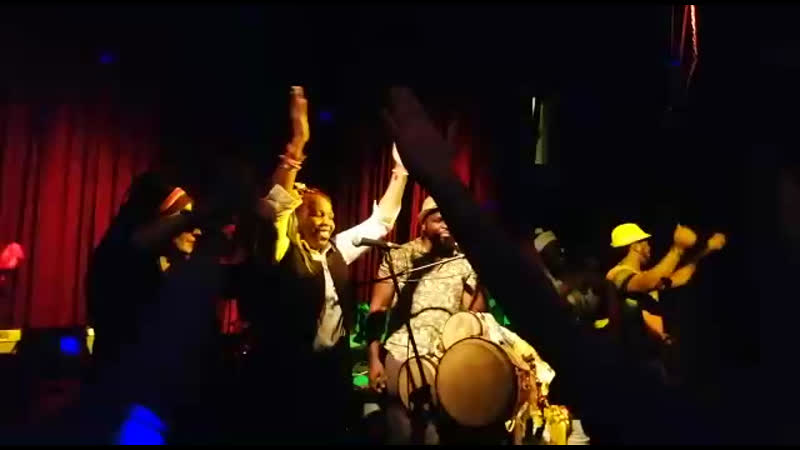 Afrock в клубе мачты