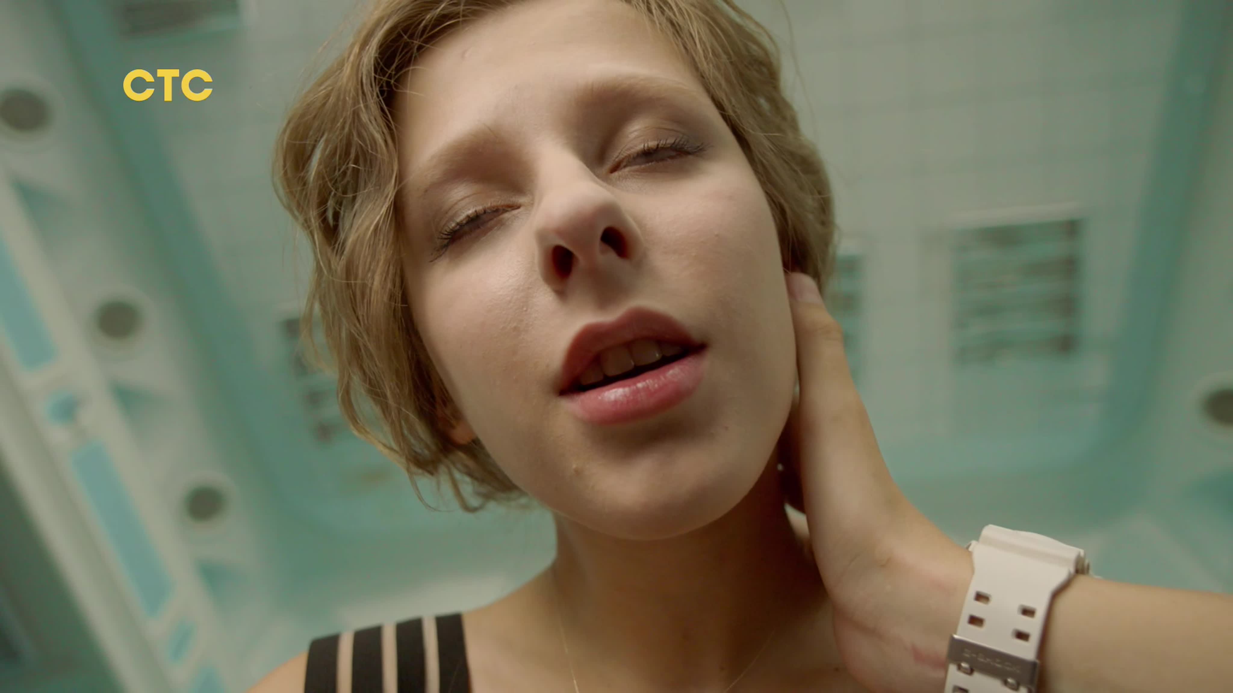 Дрю Бэрримордың сексуалды суреттері Матинс сексін қараңыз