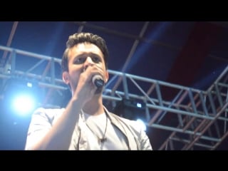 Atif aslam "pehli nazar mein" live in trinidad 27/09/2015