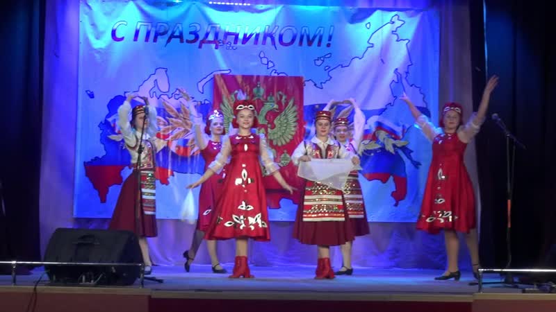 Ансамбль "сборинки" / "две сестры" / рук т иванова