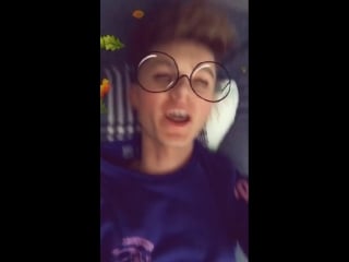 Inststory/snapchat 130418