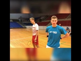 Axelsen new service rule service training for tall players (720p) (1) mp4