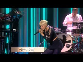 Robyn dancing on my own live at oslo spektrum nobel peace prize concert