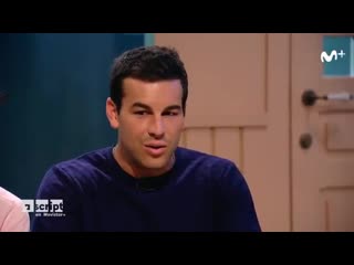 Son hermanos, amigos y compañeros de rodaje, pero además se admiran el uno al otro escuchar a @mario casas hablar sobre el tra