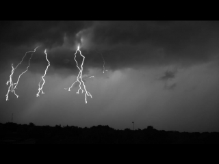 Lightning storm recorded at 7000 frames per second