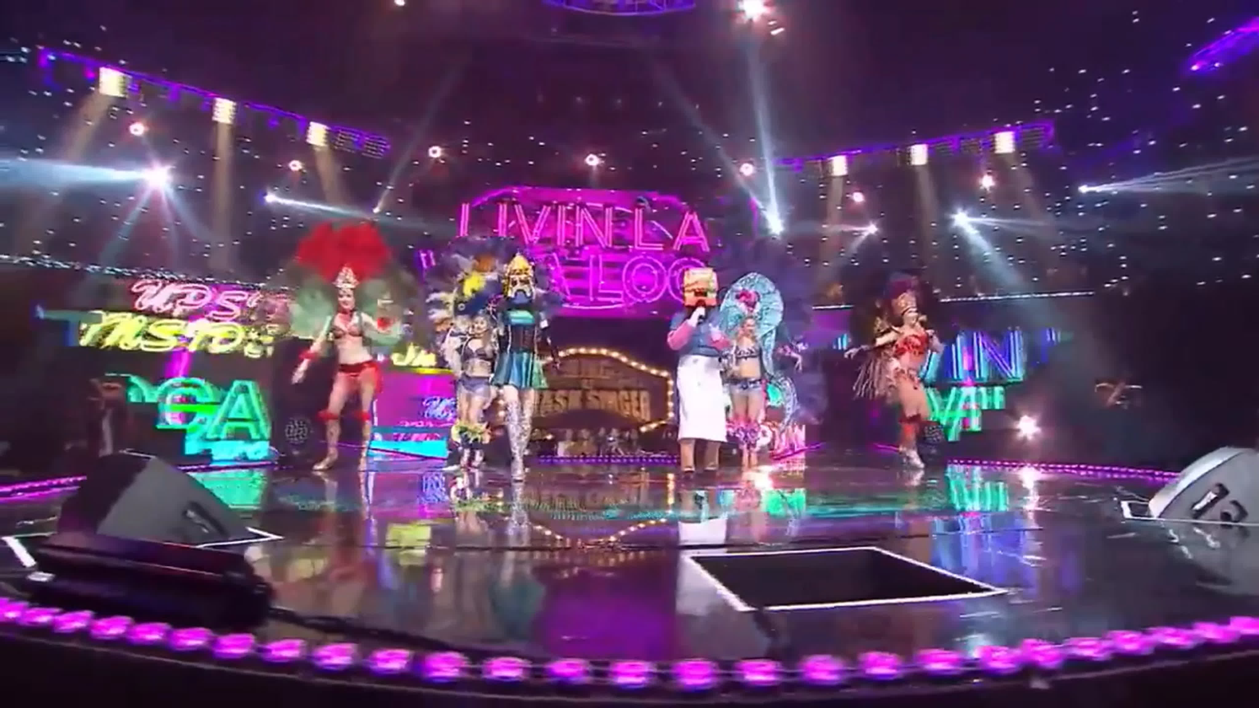 Rose livin la vida loca - BEST XXX TUBE