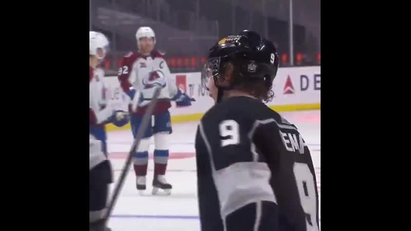 Första segern för säsongen för @lakings inatt med blågul matchhjälte! @adriankempe satte matchvinnande