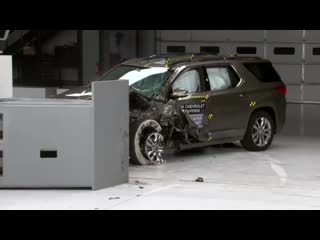 2020 chevrolet traverse crash test