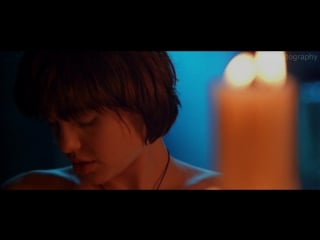 Анджелина джоли (angelina jolie) топлес в фильме "ложный огонь" (foxfire, 1996, аннетт хейвуд картер)