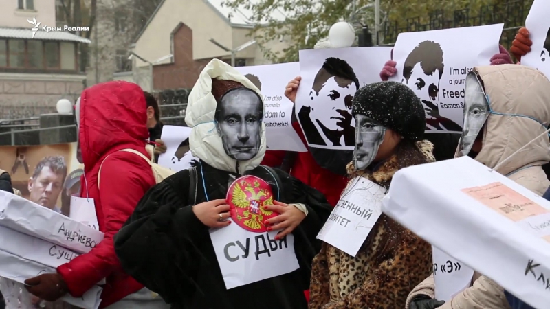 Остановить расправу над украинскими журналистами׃ акция у посольства россии в киеве