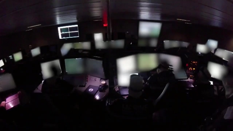 Кадры пуска крылатых ракет по позициям сирийских вооруженных сил с корабля вмс франции