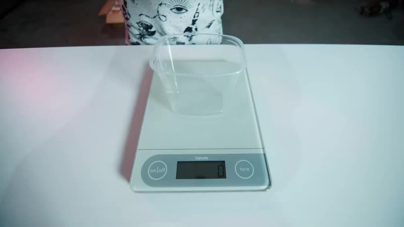 [дюшес] сколько мяса в 100 пачках доширака?