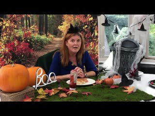 Sarah ferguson making severed fingers