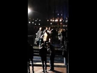 200225 rosé leaving saint laurent show in paris