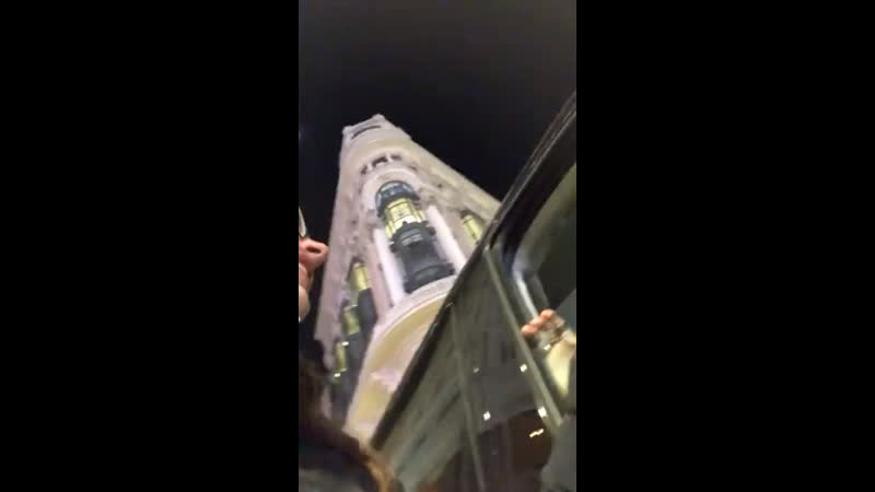 Клара галле с фанаткой