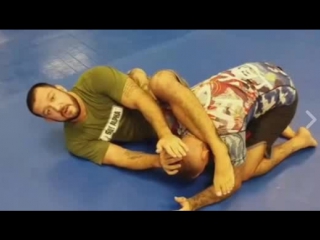 Tom deblass three attacks from half guard