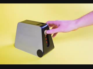Pivot a flip open toaster