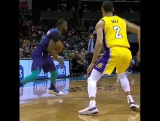 Kemba walker vs lonzo ball