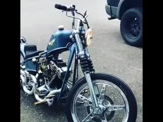 🎥 🏍 @1down3up79 #suicideshift #chopper #bobber #oldschoolbike #rockabilly #kustombike #caferacer #bobberporn #custommotorcyc