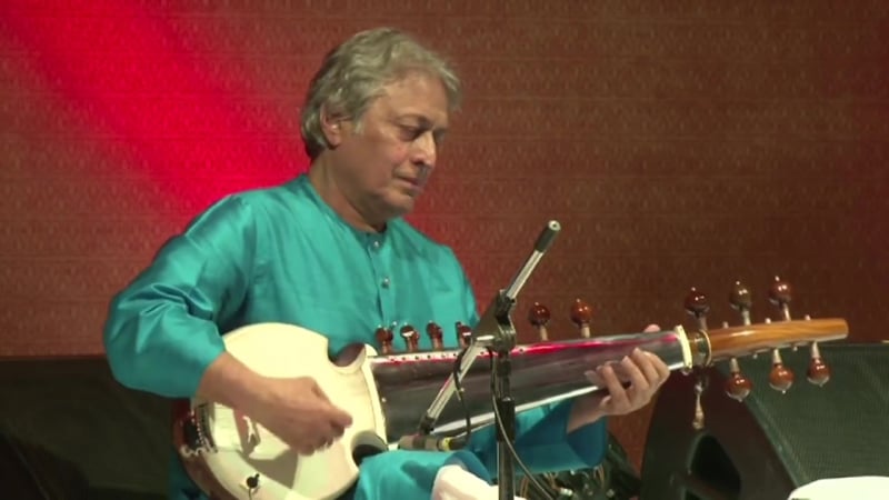 Sarod virtuoso amjad ali khan a tribute to tagore ekla cholo re