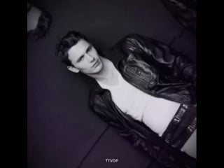 James franco heart eyes cat crown heart кому он нравится ! do u love him ! cr my edit { davefranco j ( 750 x 750 ) mp4