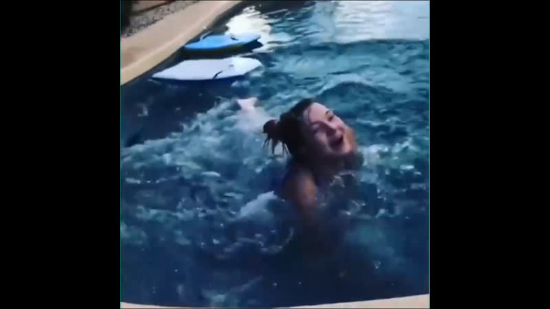 Нельзя засыпать на вписках 12