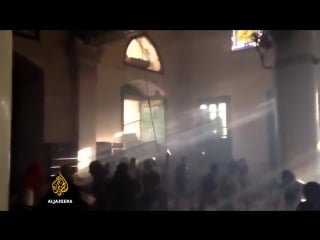 Raw footage israeli forces storm al aqsa mosque