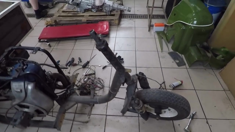 Мотороллер муравей реставрация