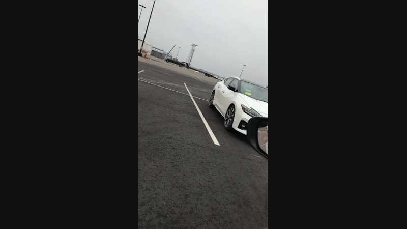 Ниссан максима