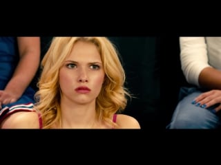 Claudia lee, chloë grace moretz sexy kick ass 2 (2013) 1080p