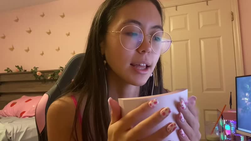 [tiptoe tingles asmr] asmr | underrated fast and aggressive triggers scratch tapping &amp; gripping