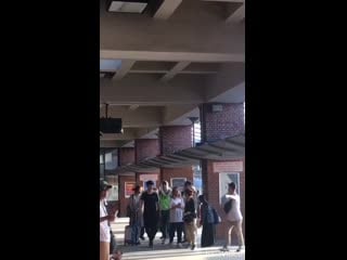 Lee seung gi nepal airport departure fancam