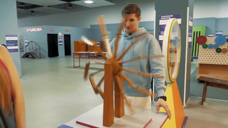 [евгений бондаренко³] экстремальные челленджи в музее науки | эксперименты над девушкой