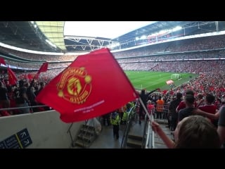 Ole ole ander herrera, ole ole ole ola, he drinks estrella by the casque, he's not spanish, he is basque, ole ole ole ola