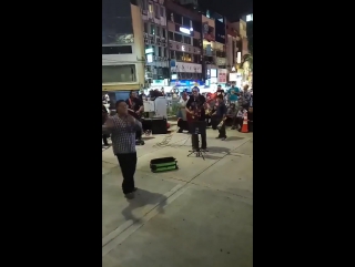 Street singers singing famous #ddlj songs in #malaysia