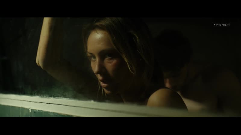 Сексуальная кристина поли, в сериале "игра на выживание" (1 сезон 6 серия) часть №2