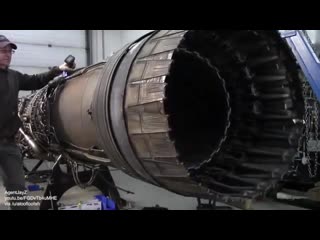 Variable jet nozzle on an afterburning turbojet