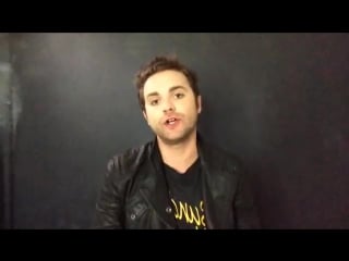 Thomas dekker aka john connor is live