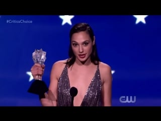 Wonder woman / gal gadot (critics choice 2018)