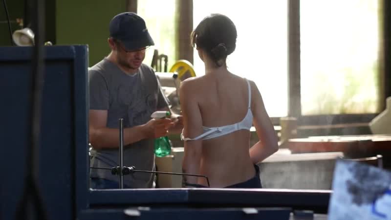 Девушки разделись для эротического календаря челнинского завода