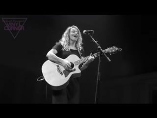 Anneke van giersbergen live at muziekgebouw eindhoven