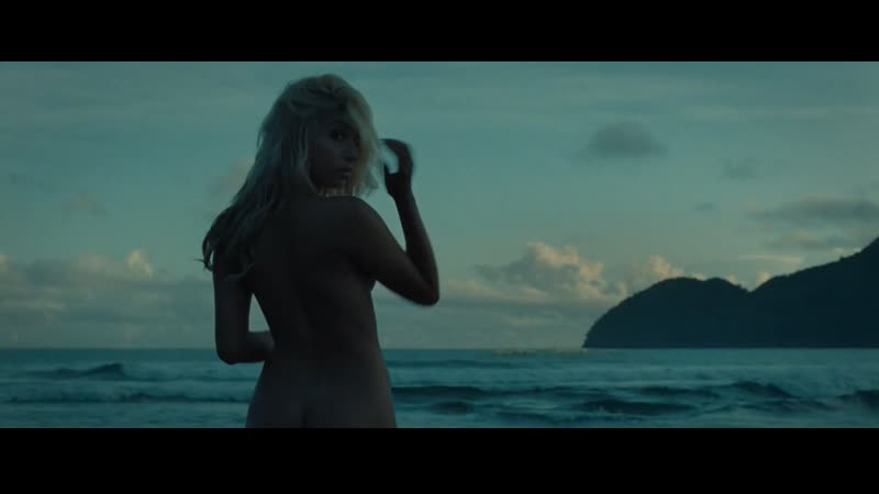 Вики крипс, томасин маккензи, эбби ли время / vicky krieps, thomasin mckenzie, abbey lee old ( 2021 )