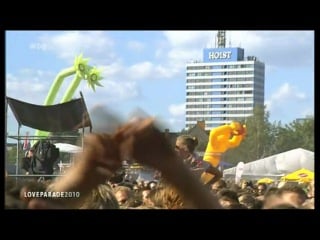 Loveparade 2010 dj monika kruse ( latin﻿ lovers remix )