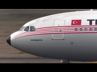 Airbus a330 landing turkish airlines retro (4k)