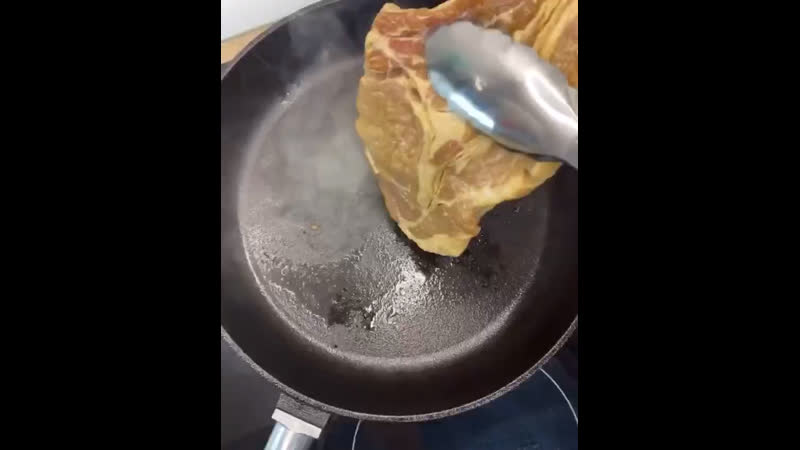 Сочная свиная корейка